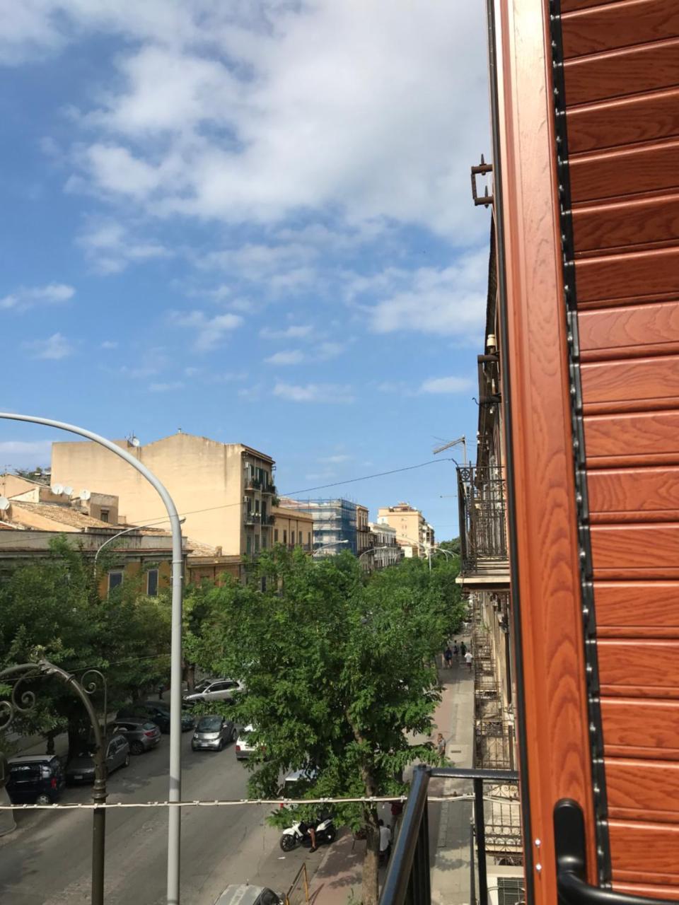 B&B Isola Bella Palermo Bagian luar foto
