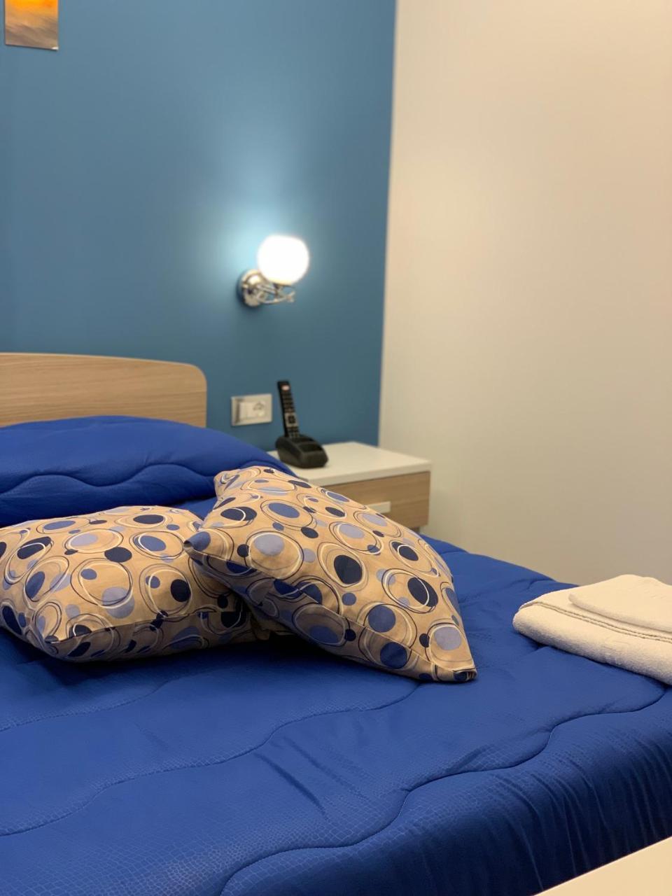 B&B Isola Bella Palermo Bagian luar foto