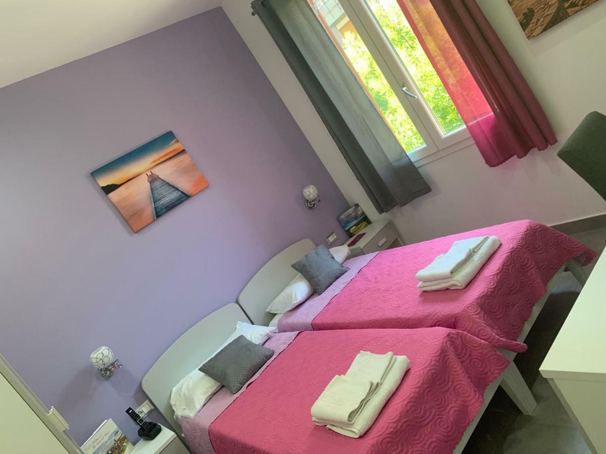 B&B Isola Bella Palermo Bagian luar foto